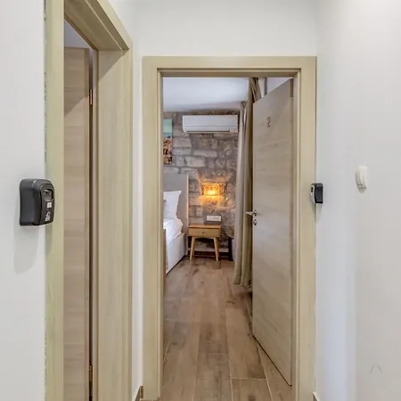 Inmotion Luxury Apartament *