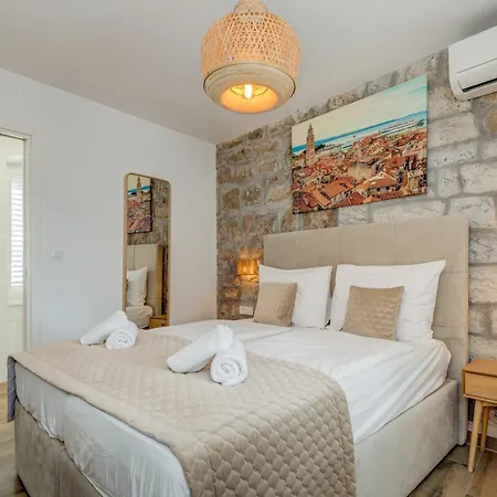 Inmotion Luxury Split