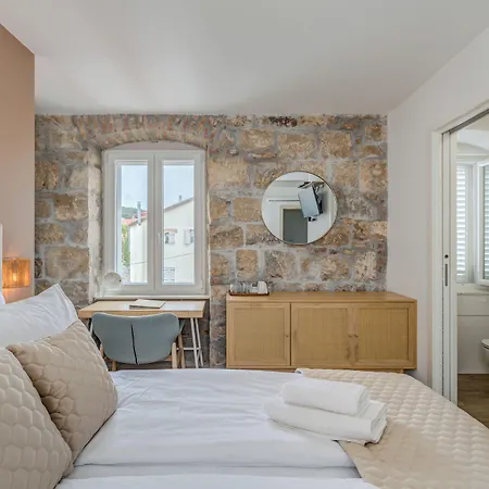 Inmotion Luxury * Split