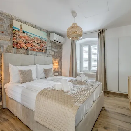 Inmotion Luxury * Split