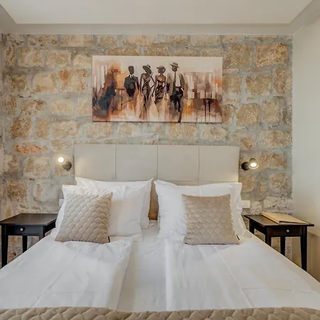 Inmotion Luxury شقة