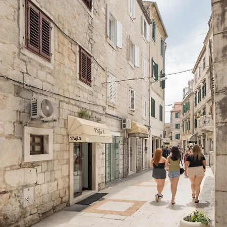 Inmotion Luxury Split